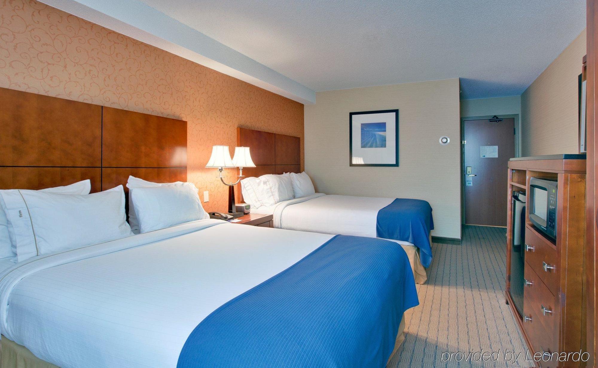 Sandman & Downtown Hotel